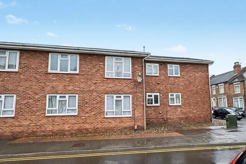 1 bed property, in Eastbourne Street, £85,000