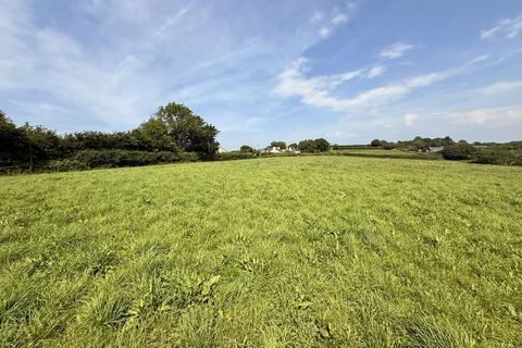Studio, in St. Keyne, £150,000