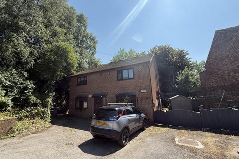 1 bed property, in Watery Lane, £30,000