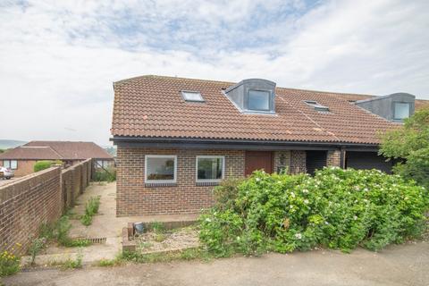 2 bed property, in The Old Racecourse, £450,000