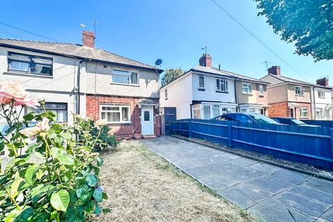 3 bed property, in Westbury Road, £155,000