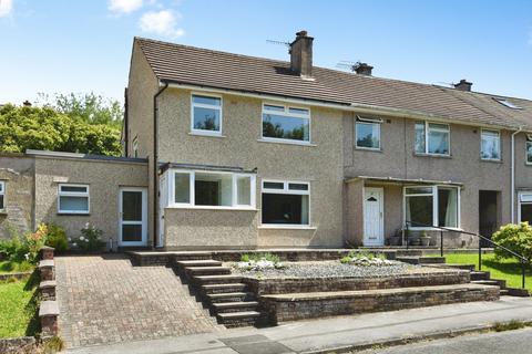 3 bed property, in Abbeystead Drive, £235,000