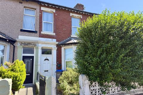 3 bed property, in Elizabeth Street, £74,950