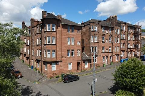 2 bed property, in 78 Lenzie Street, £79,000