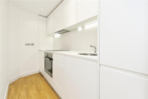 1 bed property, in Water Lane, £95,000