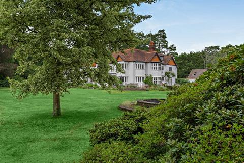 7 bed property, in Whitmead Lane, £3,250,000
