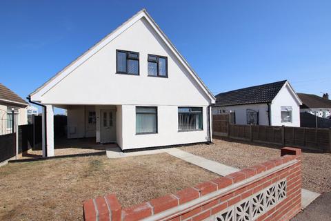 5 bed property, in The Avenue, £450,000