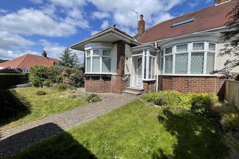 3 bed property, in Sunniside Drive, £375,000