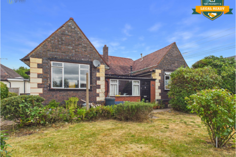 2 bed property, in Fazeley Road, £220,000