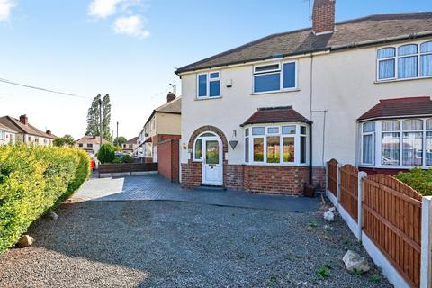 3 bed property, in Maple Avenue, £280,000