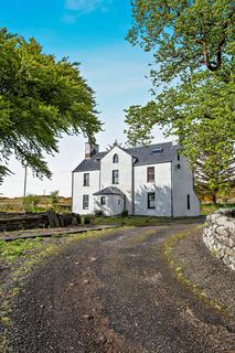 7 bed property, in Kensaleyre, £375,000