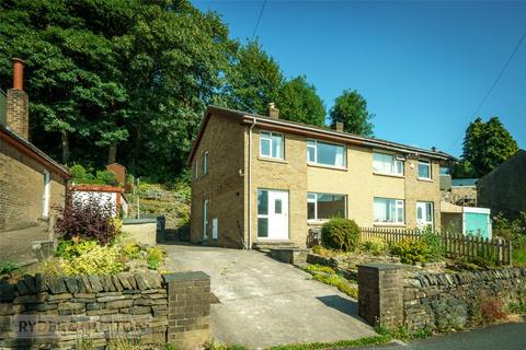 3 bed property, in Binns Lane, £300,000