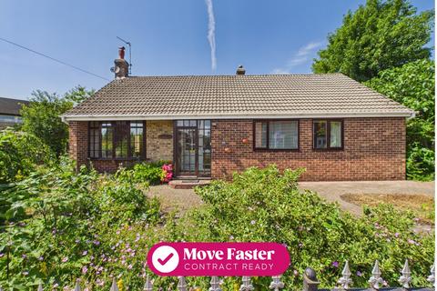 3 bed property, in Kingtree Avenue, £330,000