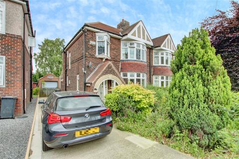 3 bed property, in Sniperley Grove, £250,000