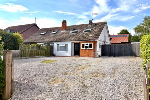 4 bed property, in Leys Road, £485,000