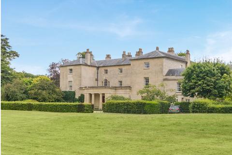 Land, in Heytesbury, £695,000