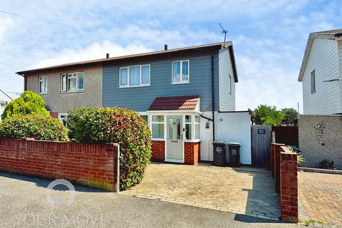 3 bed property, in Kingsley Avenue, £325,000