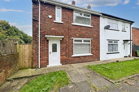 2 bed property, in Brickgarth, £89,999
