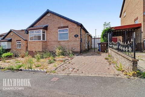 2 bed property, in Milgrove Crescent, £150,000
