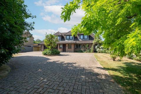 3 bed property, in Hailsham Road, £650,000