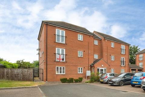 2 bed property, in Danes Close, £75,000
