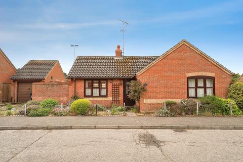 3 bed property, in Woodfield Road, £350,000