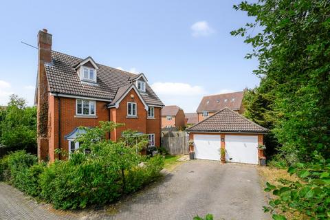 6 bed property, in Coulter Road, £635,000