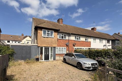 3 bed property, in Victoria Drive, £319,950