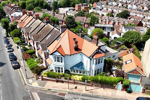 4 bed property, in Preston Drove, £1,100,000