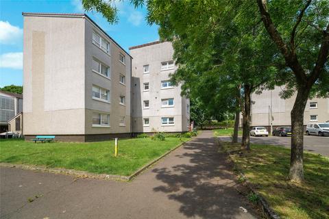1 bed property, in Cairnhill Drive, £85,000