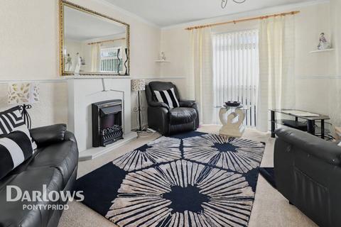 3 bed property, in Heol Pen-Y-Foel, £180,000