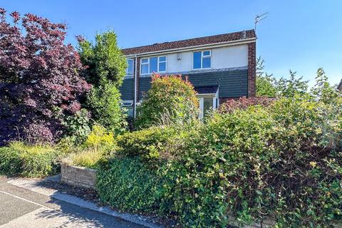 3 bed property, in Didsbury Road, £350,000