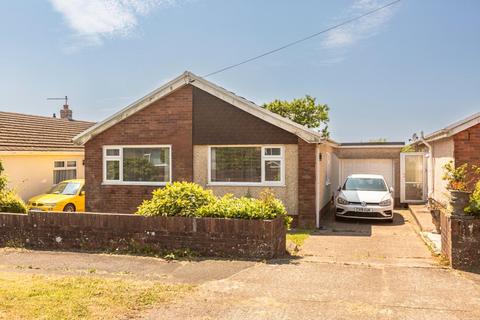 3 bed property, in Westland Avenue, £425,000