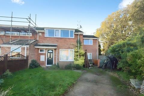 4 bed property, in Hooker Close, £375,000