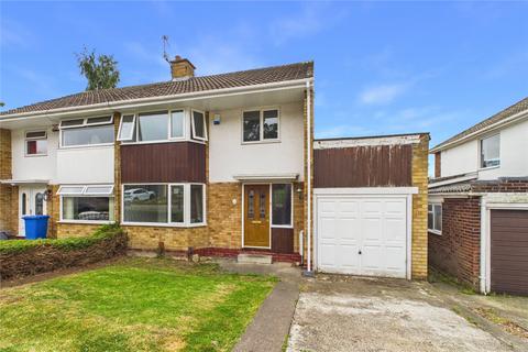 3 bed property, in Hambleton Road, £190,000