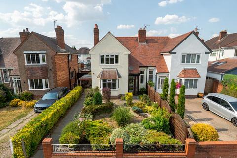 3 bed property, in 85 Sundorne Road, £230,000