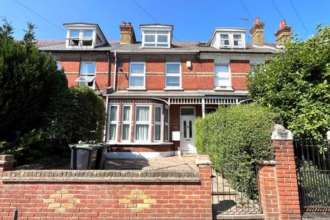 4 bed property, in Old Road West, £450,000
