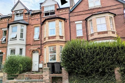 3 bed property, in 3 self contained 1-bedroom flats, £440,000