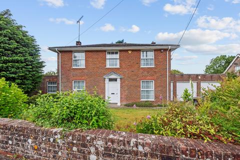 3 bed property, in Charminster, £700,000