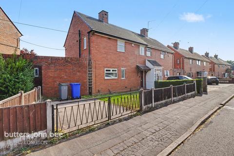 2 bed property, in Chilworth Grove, £100,000