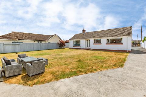 6 bed property, in Longfield Road, £650,000