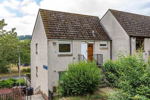 1 bed property, in 5, £85,000