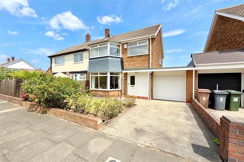 3 bed property, in Sandwich Road, £257,500
