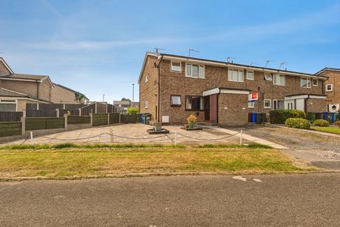 1 bed property, in Broadhurst, £120,000