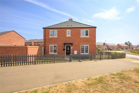 3 bed property, in Rothwell Avenue, £240,000