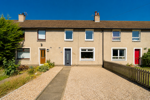 3 bed property, in 17 Park Lane, £210,000