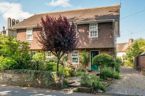 2 bed property, in Station Road, £425,000