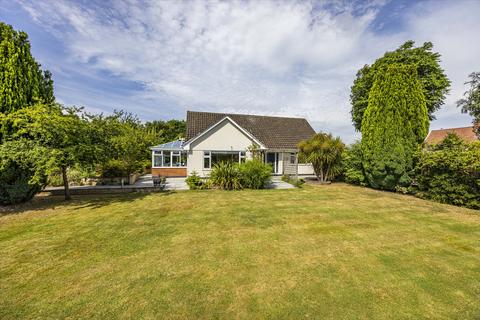 4 bed property, in High Lane West, £625,000