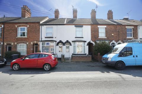 3 bed property, in Temple Street, £210,000