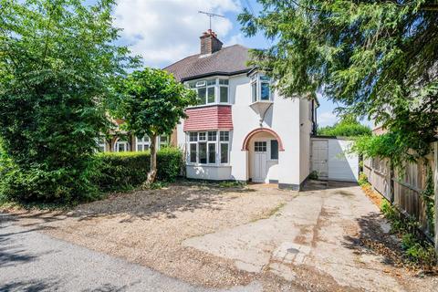 3 bed property, in The Mount, £500,000
